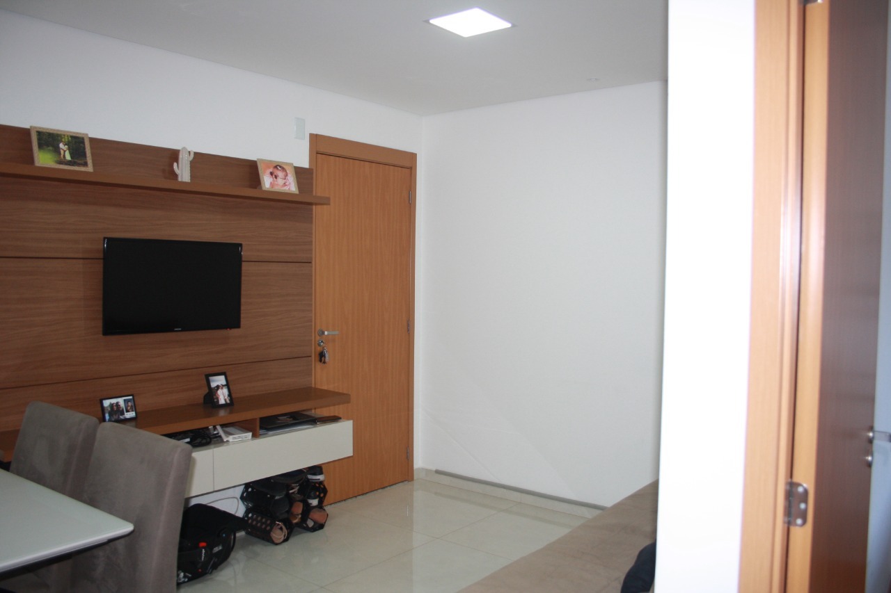 Apartamento à venda com 2 quartos, 48m² - Foto 1