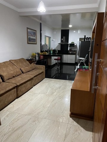 Casa à venda com 3 quartos, 300m² - Foto 4