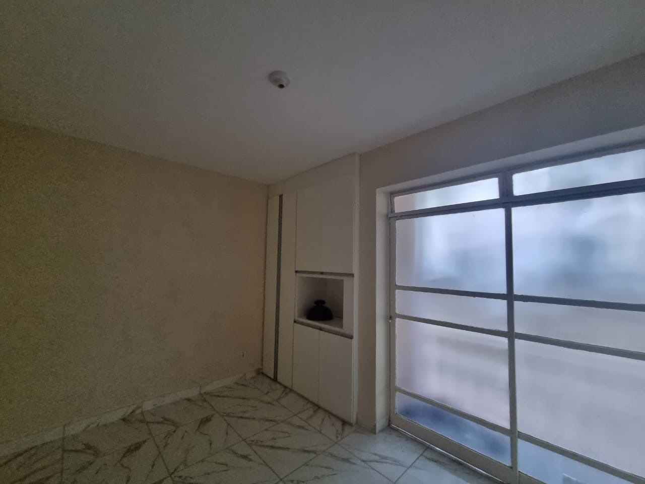 Apartamento à venda com 2 quartos, 69m² - Foto 9