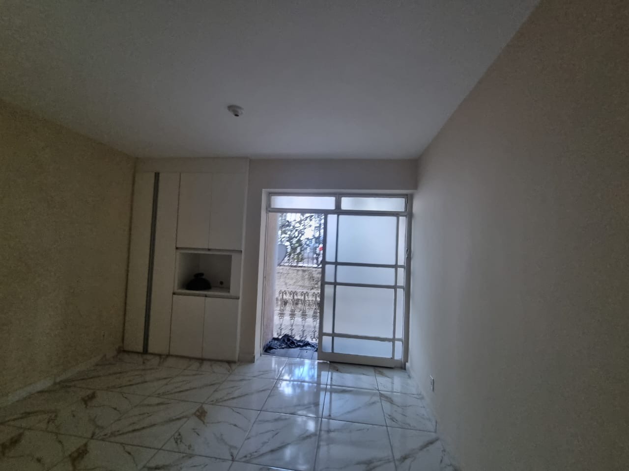 Apartamento à venda com 2 quartos, 69m² - Foto 10