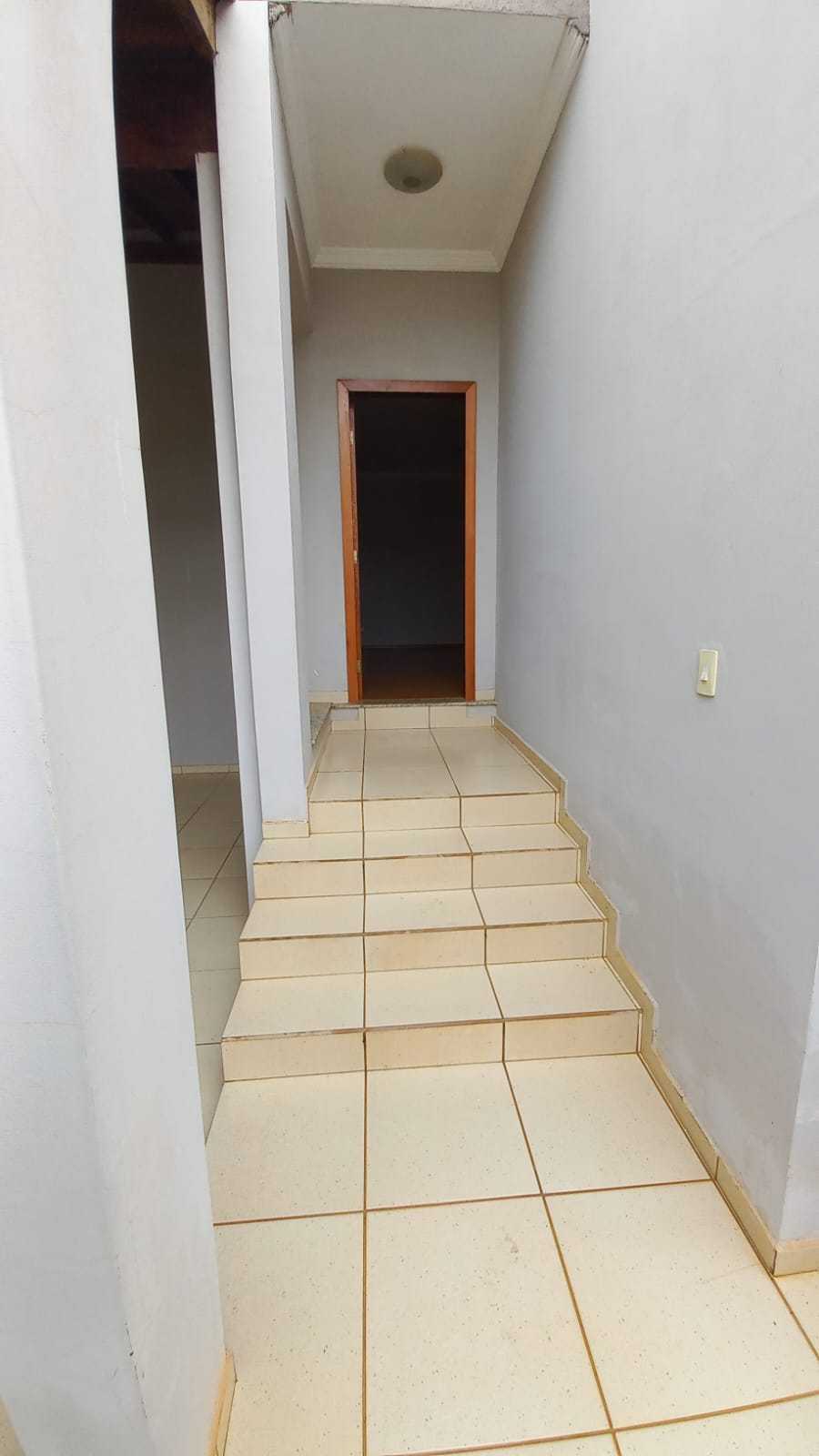 Casa à venda com 3 quartos, 130m² - Foto 4