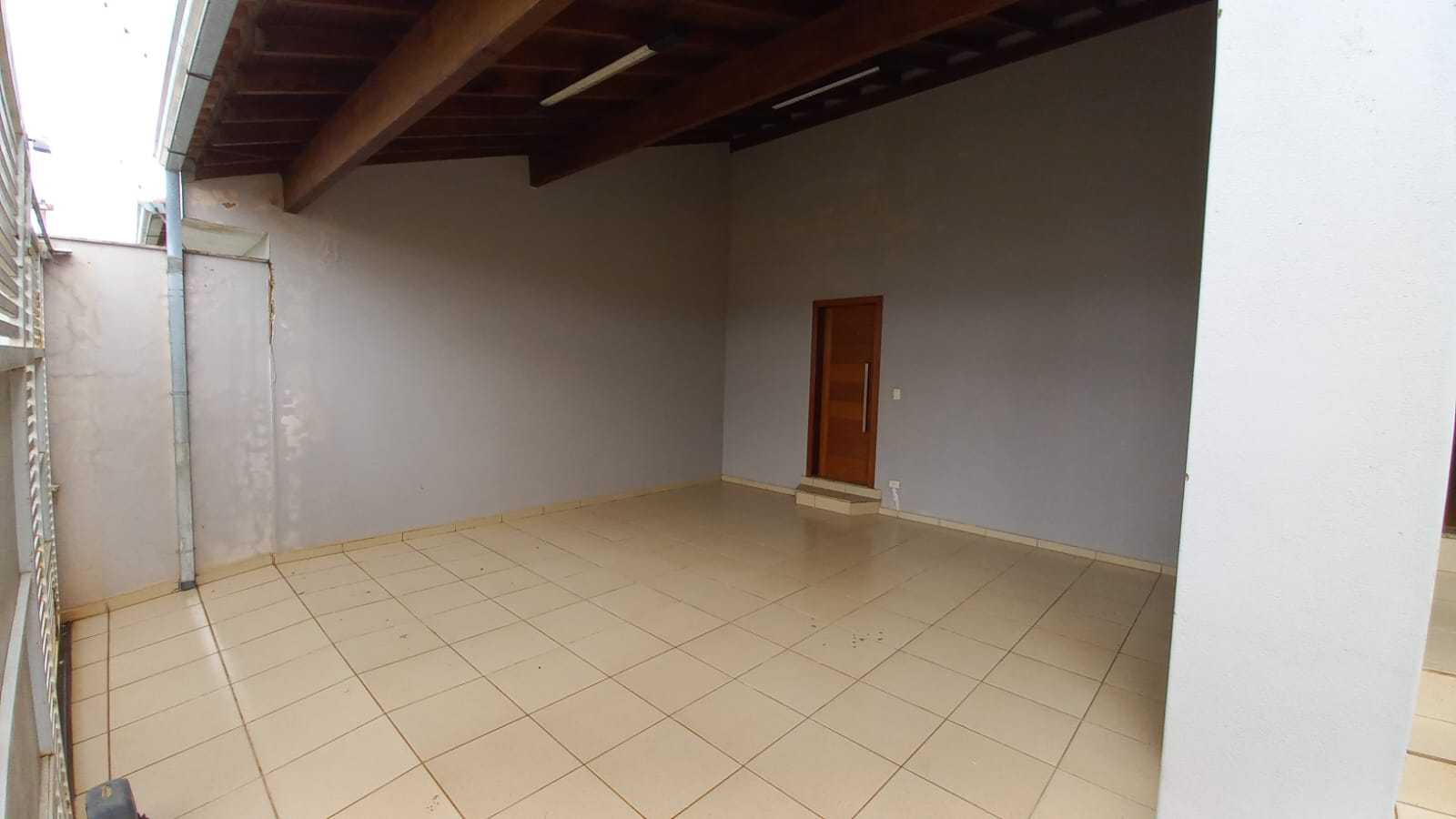 Casa à venda com 3 quartos, 130m² - Foto 2