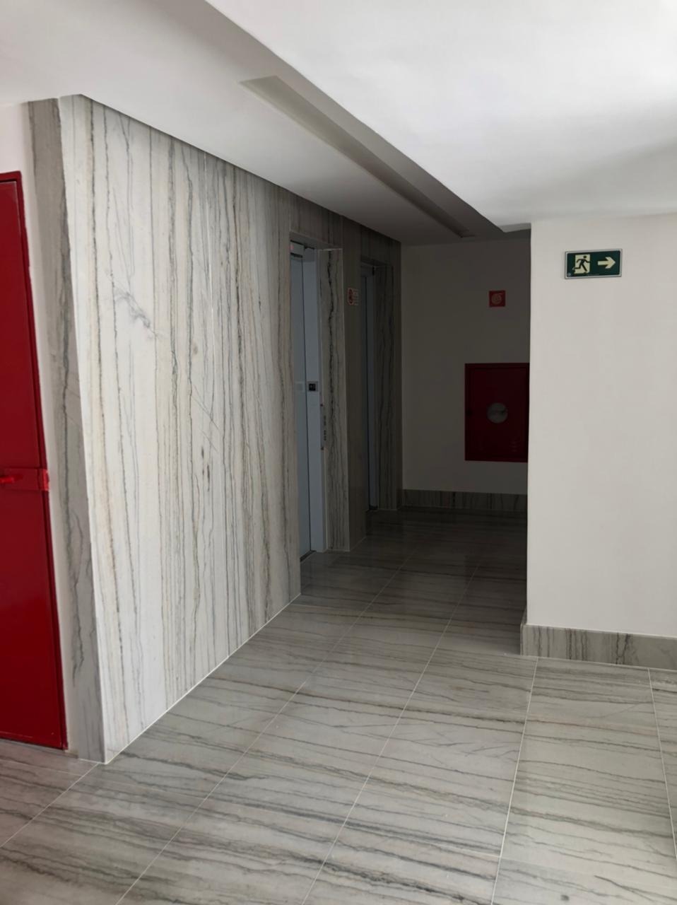 Apartamento à venda com 3 quartos, 153m² - Foto 19