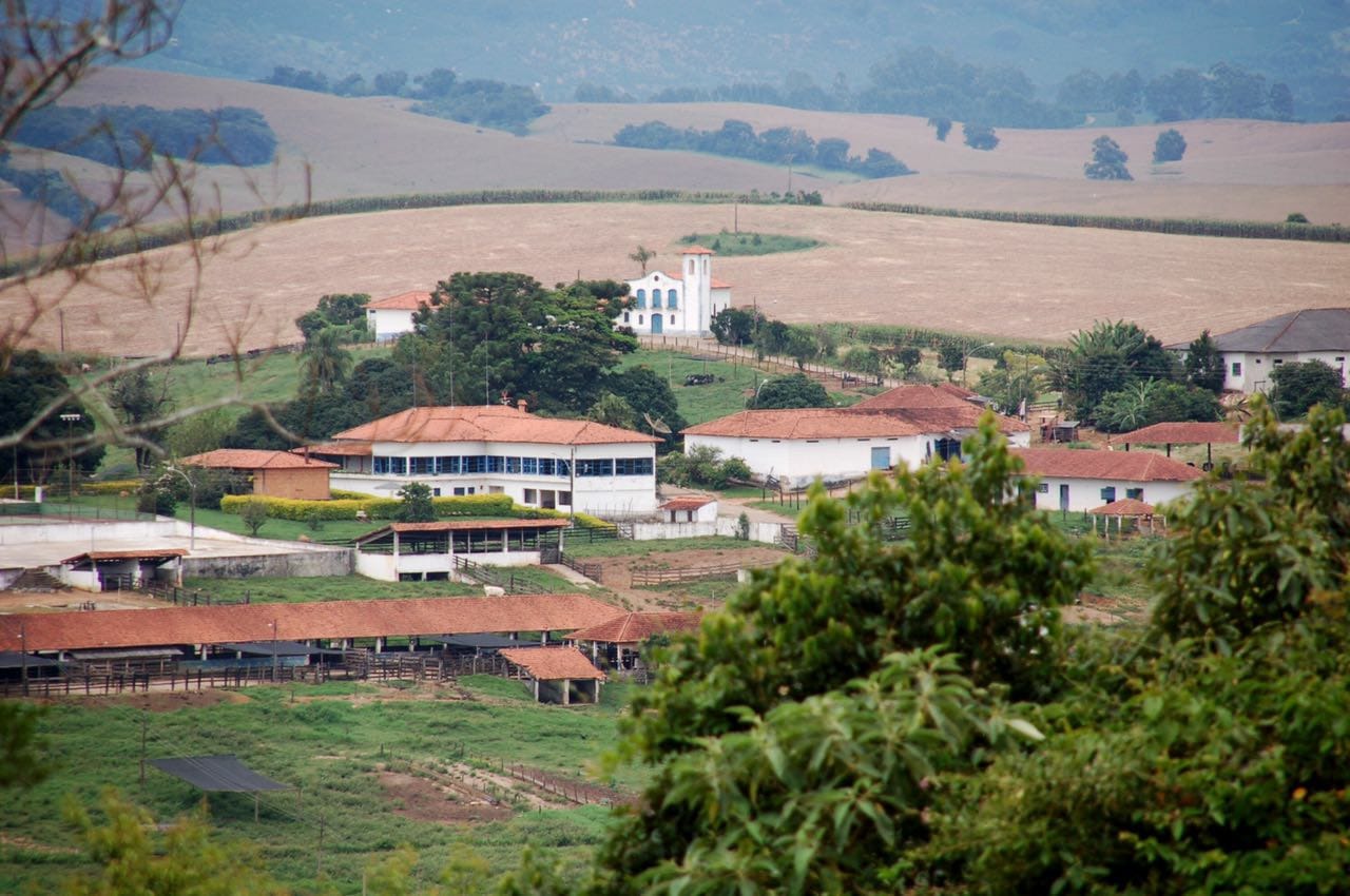 Chácara à venda com 6 quartos, 4578000m² - Foto 25