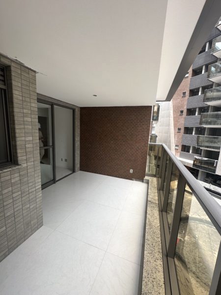 Apartamento à venda com 2 quartos, 66m² - Foto 7