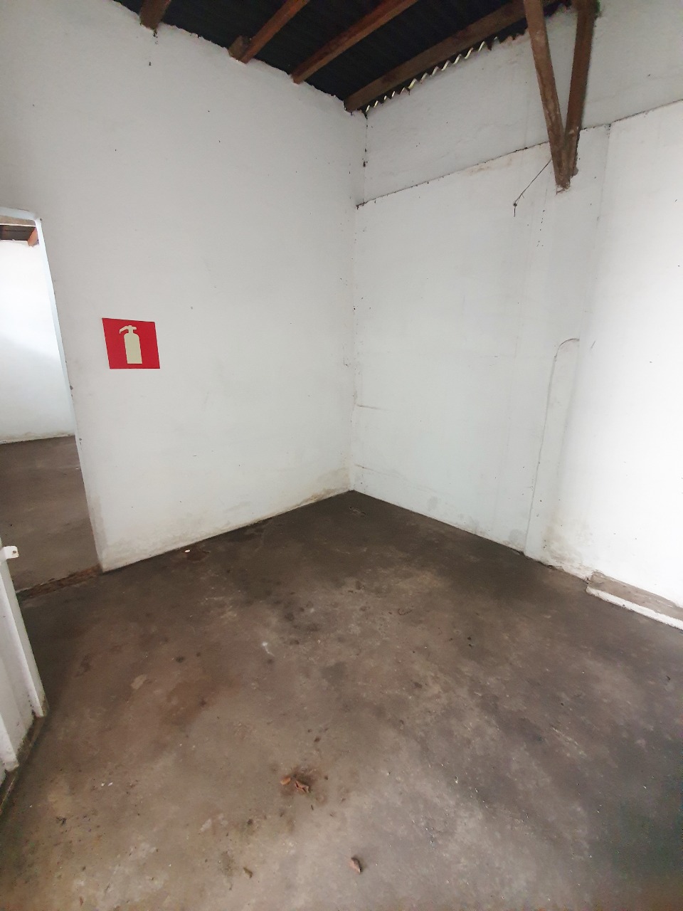 Casa para alugar com 3 quartos, 250m² - Foto 7