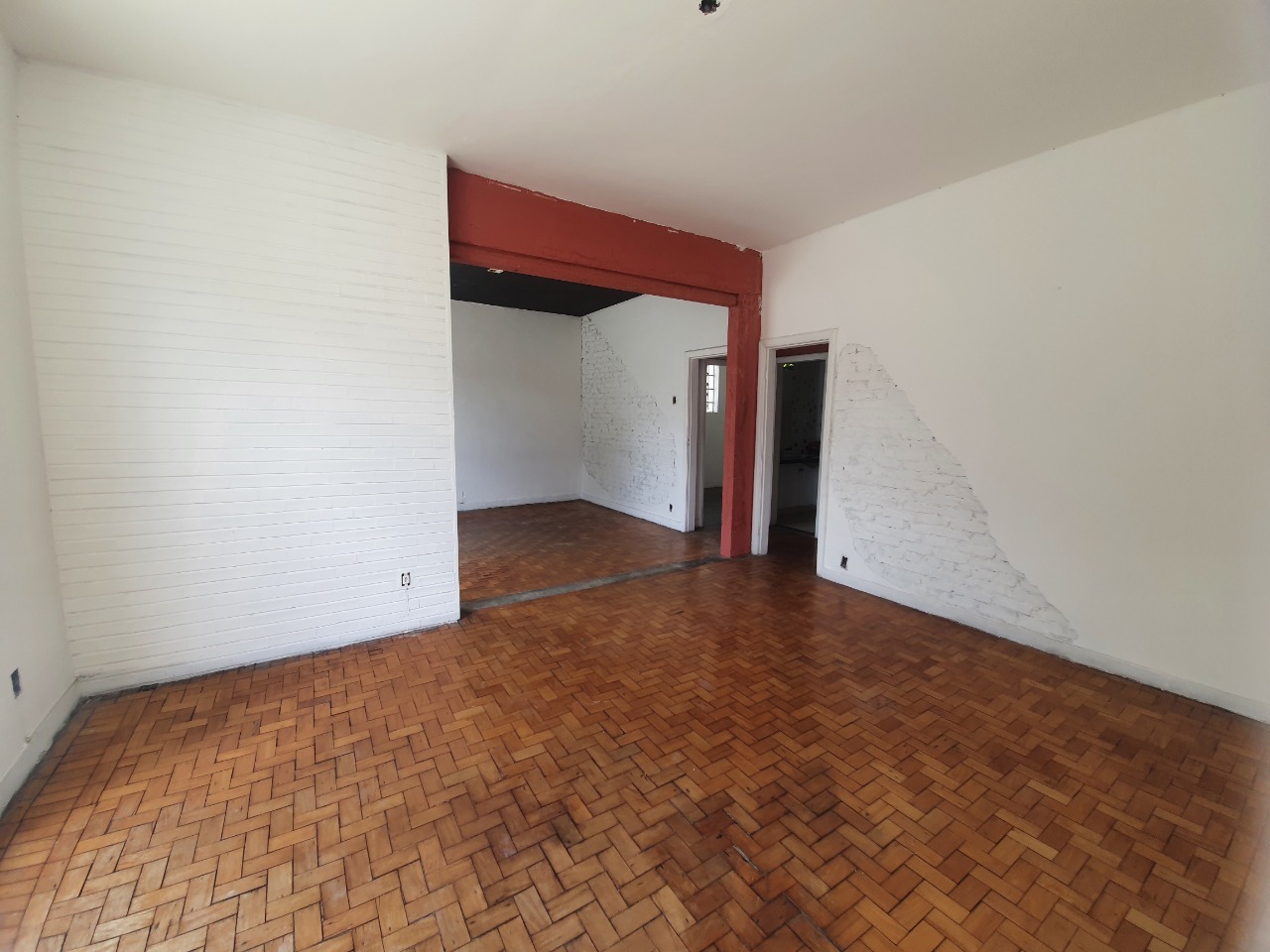 Casa para alugar com 3 quartos, 250m² - Foto 4