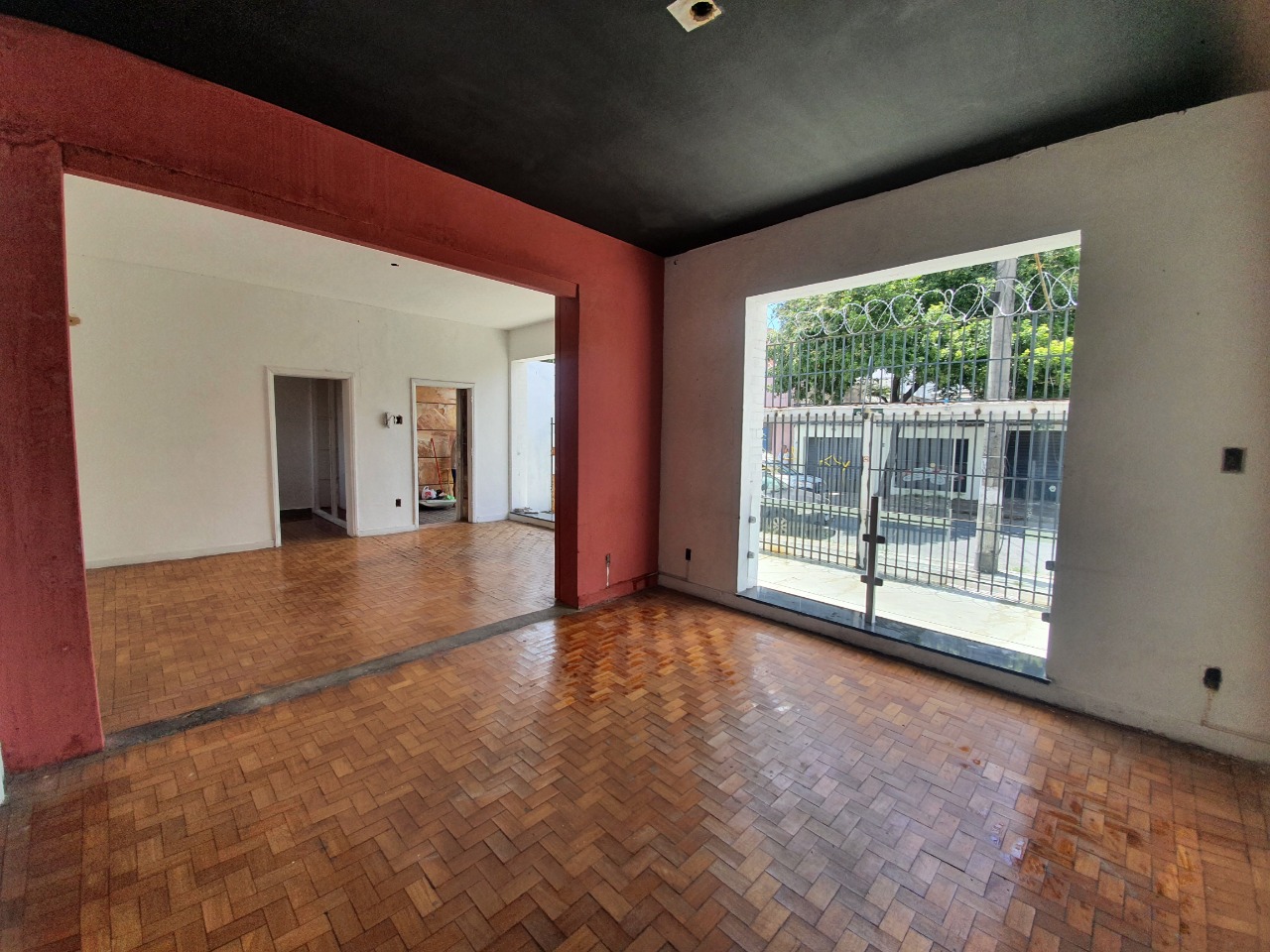 Casa para alugar com 3 quartos, 250m² - Foto 3