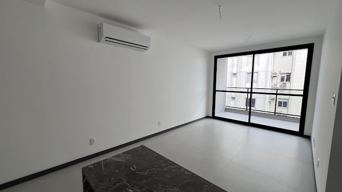 Apartamento à venda com 1 quarto, 40m² - Foto 3