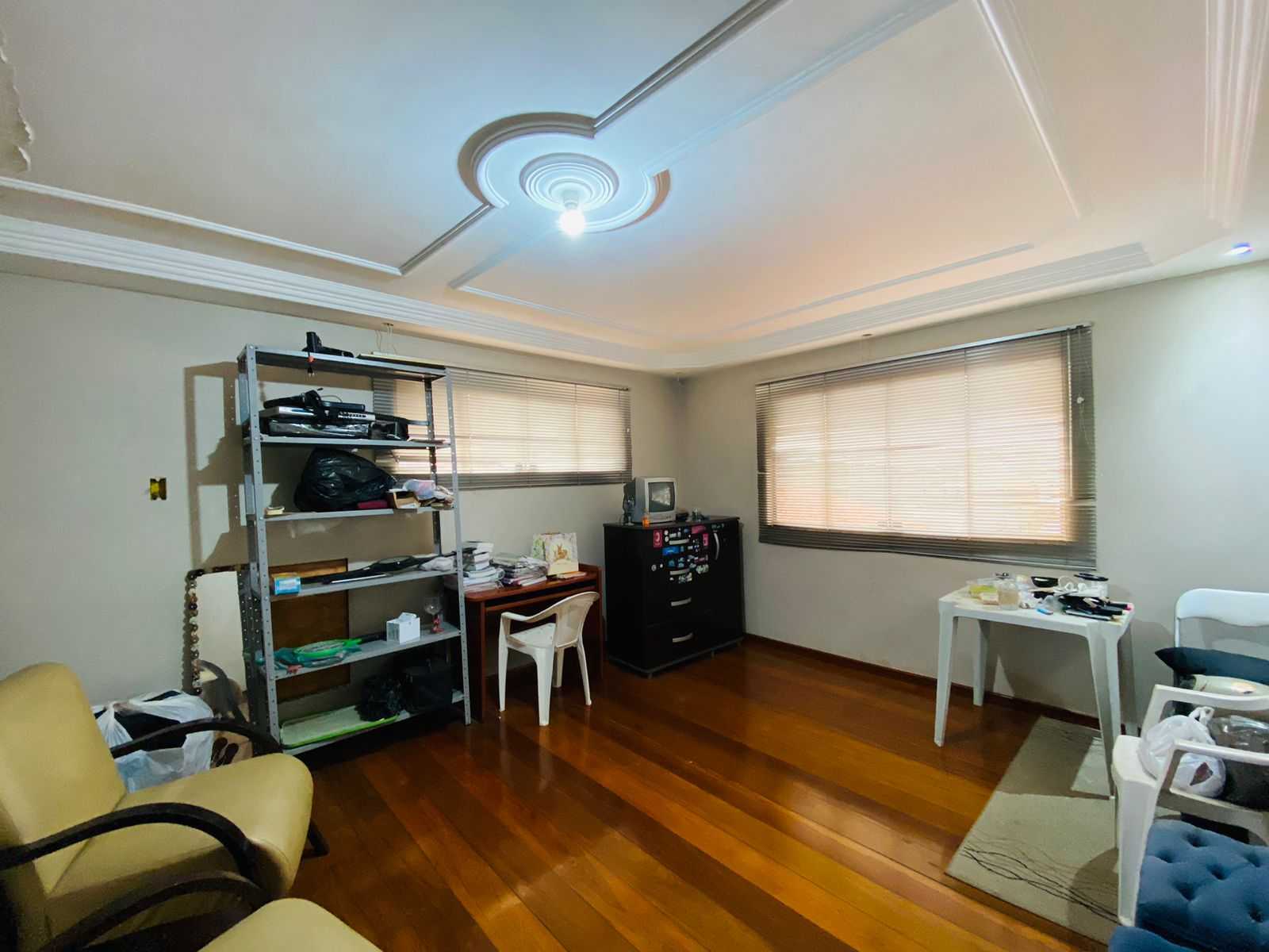 Casa à venda com 3 quartos, 240m² - Foto 12