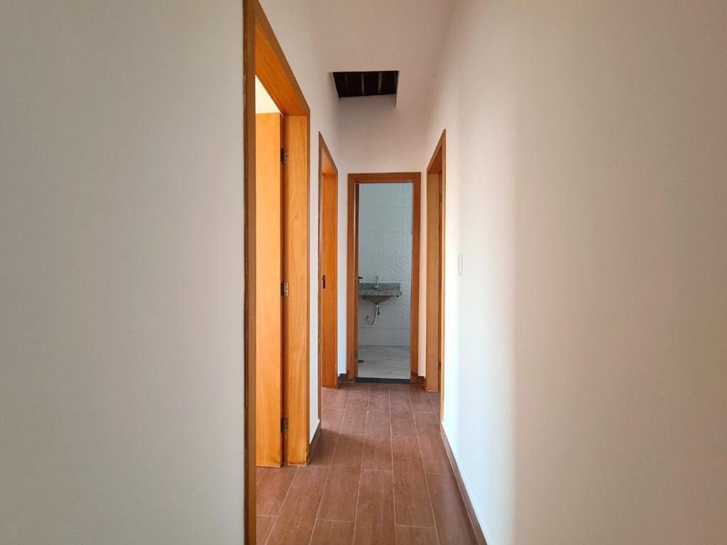 Casa à venda com 3 quartos, 90m² - Foto 6