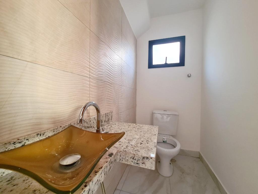 Casa à venda com 3 quartos, 90m² - Foto 11