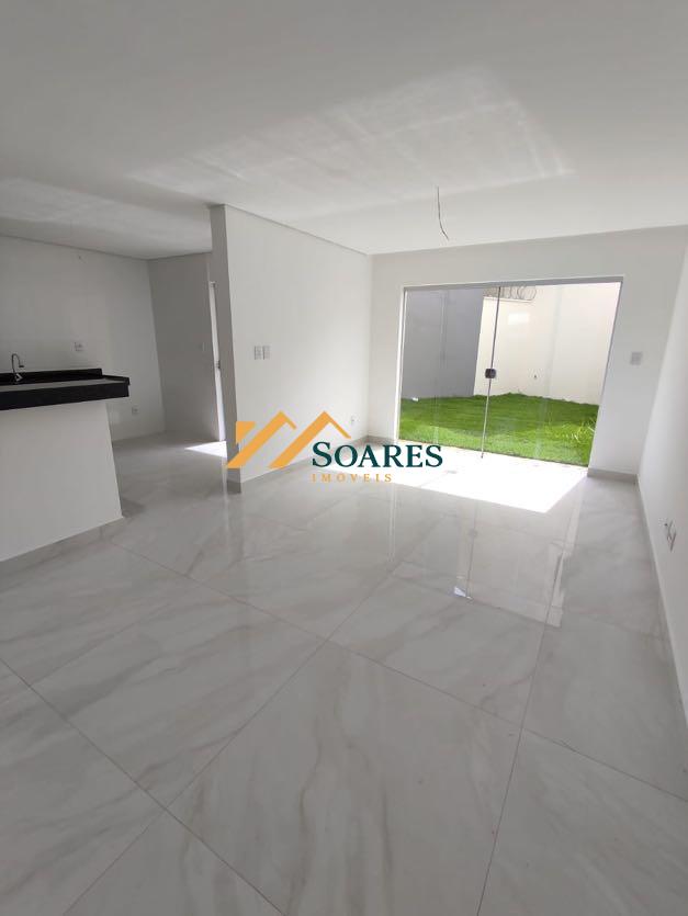 Casa à venda com 3 quartos, 115m² - Foto 3