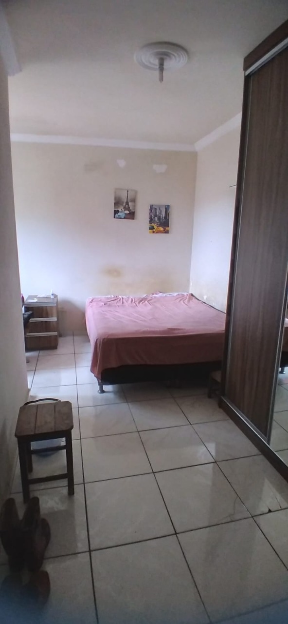 Casa à venda com 3 quartos, 100m² - Foto 7