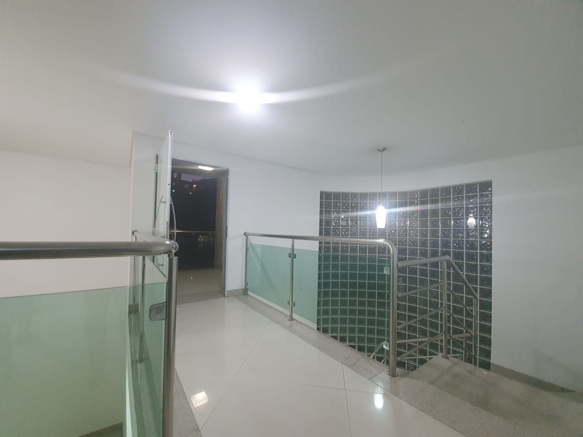 Casa à venda com 3 quartos, 540m² - Foto 17