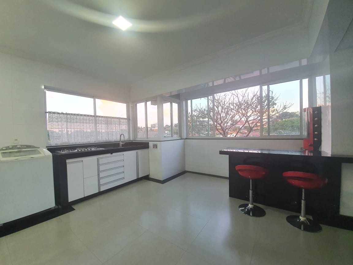 Casa à venda com 3 quartos, 540m² - Foto 15