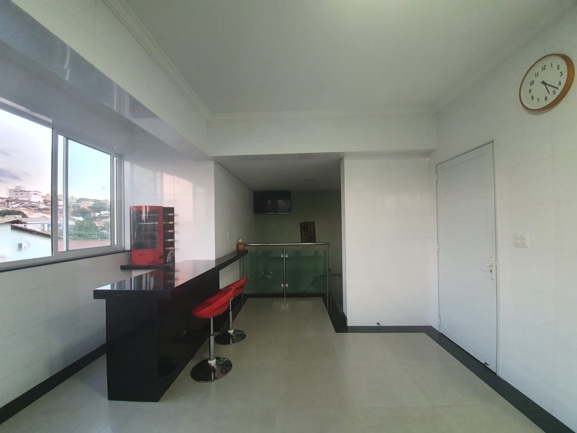 Casa à venda com 3 quartos, 540m² - Foto 16