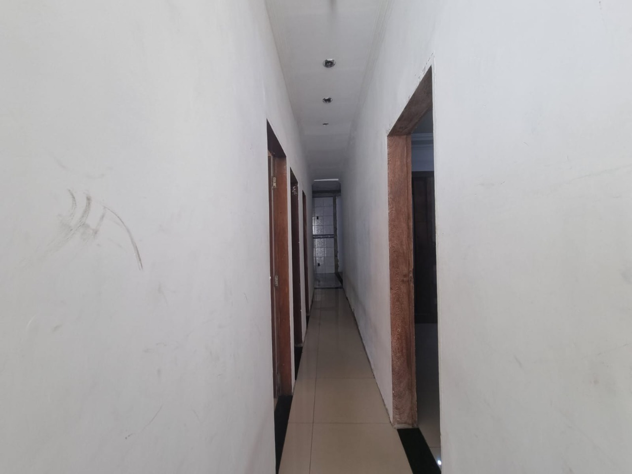 Casa à venda com 3 quartos, 220m² - Foto 18