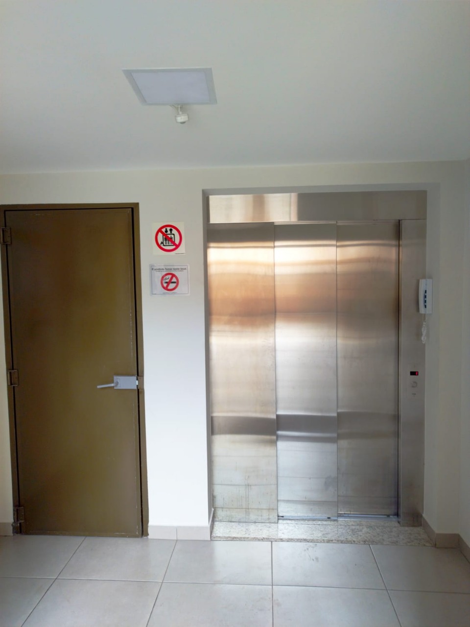 Apartamento à venda com 2 quartos, 50m² - Foto 18