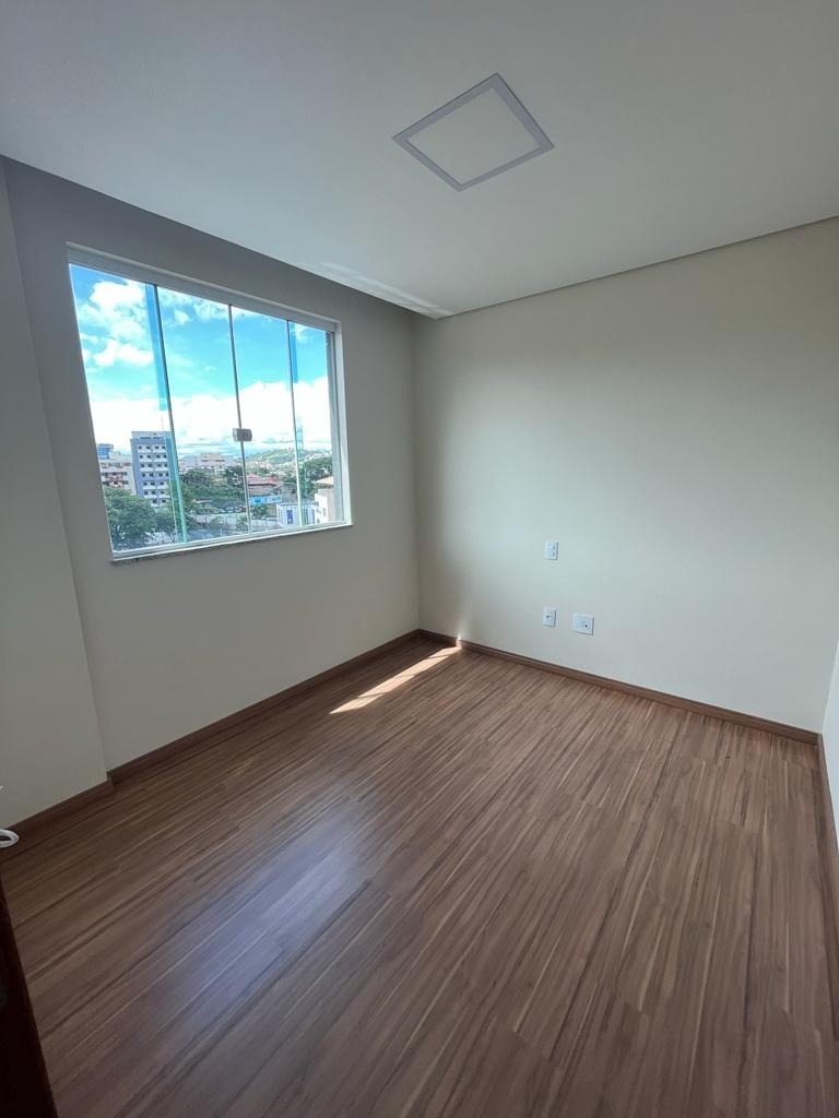 Apartamento à venda com 3 quartos, 110m² - Foto 7