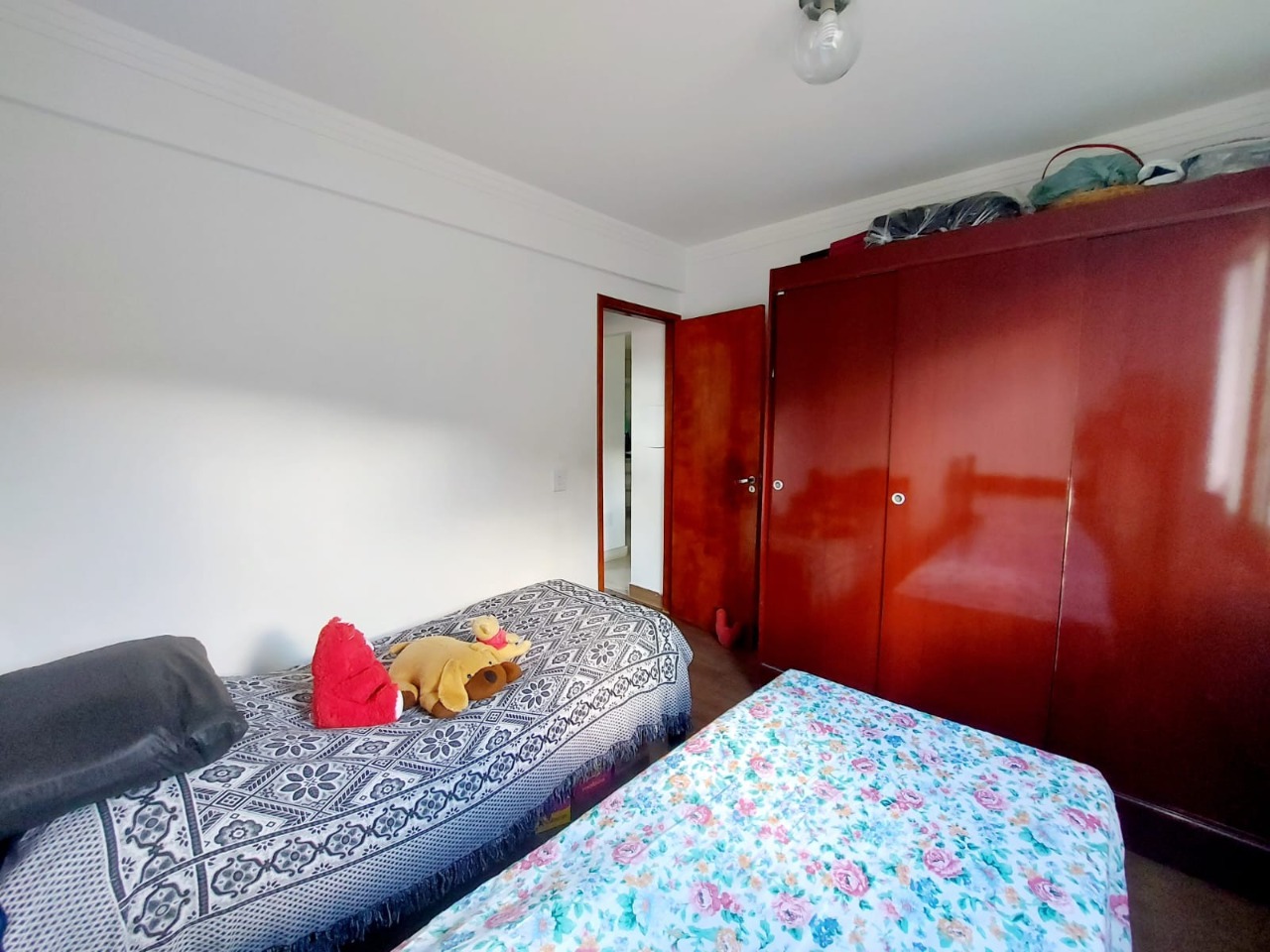 Apartamento à venda com 2 quartos, 70m² - Foto 12