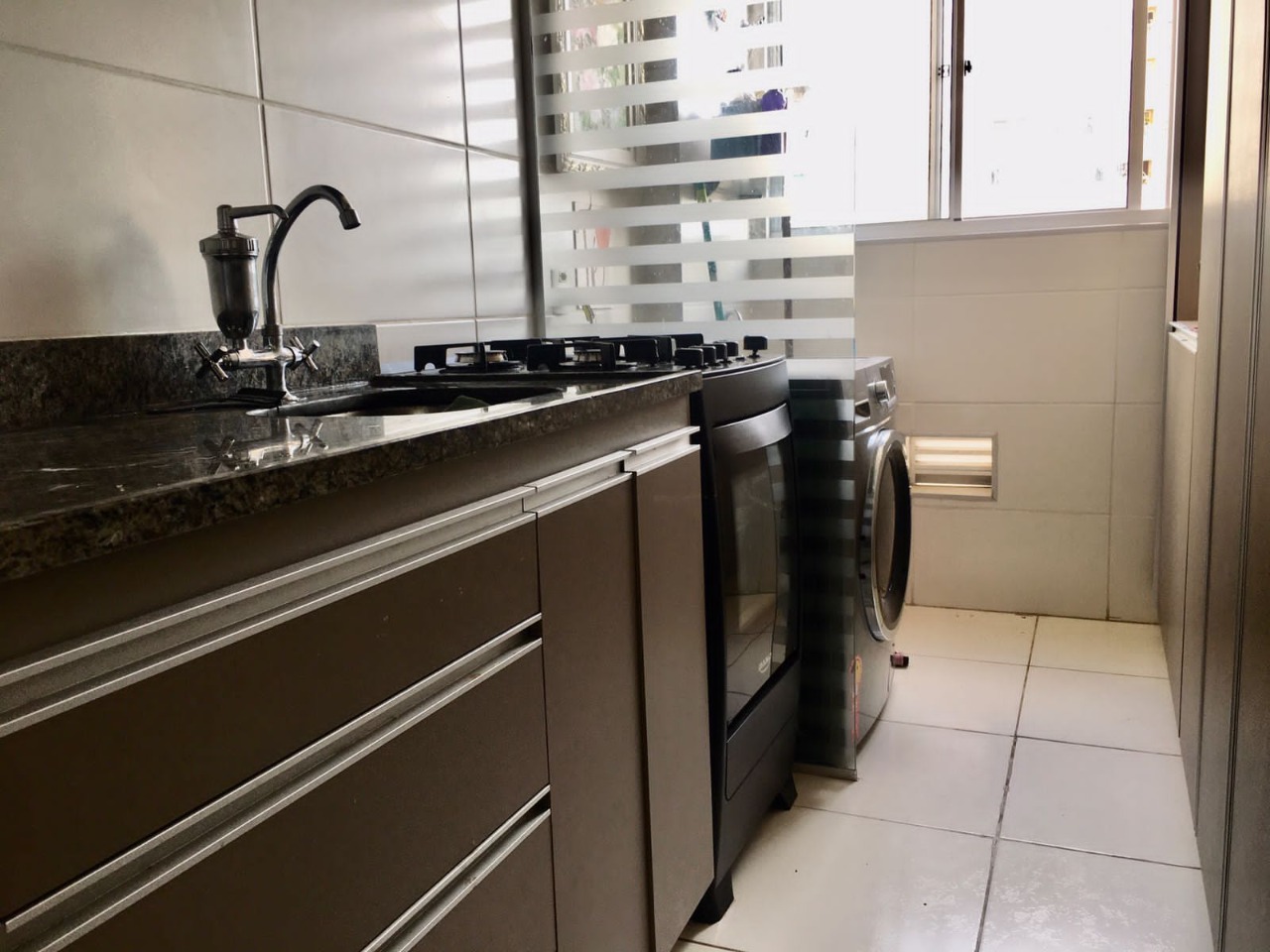 Apartamento à venda com 3 quartos, 75m² - Foto 20