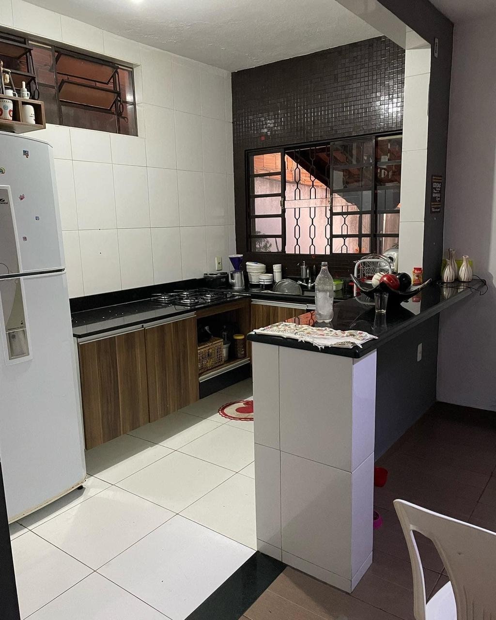 Casa à venda com 3 quartos, 500m² - Foto 2