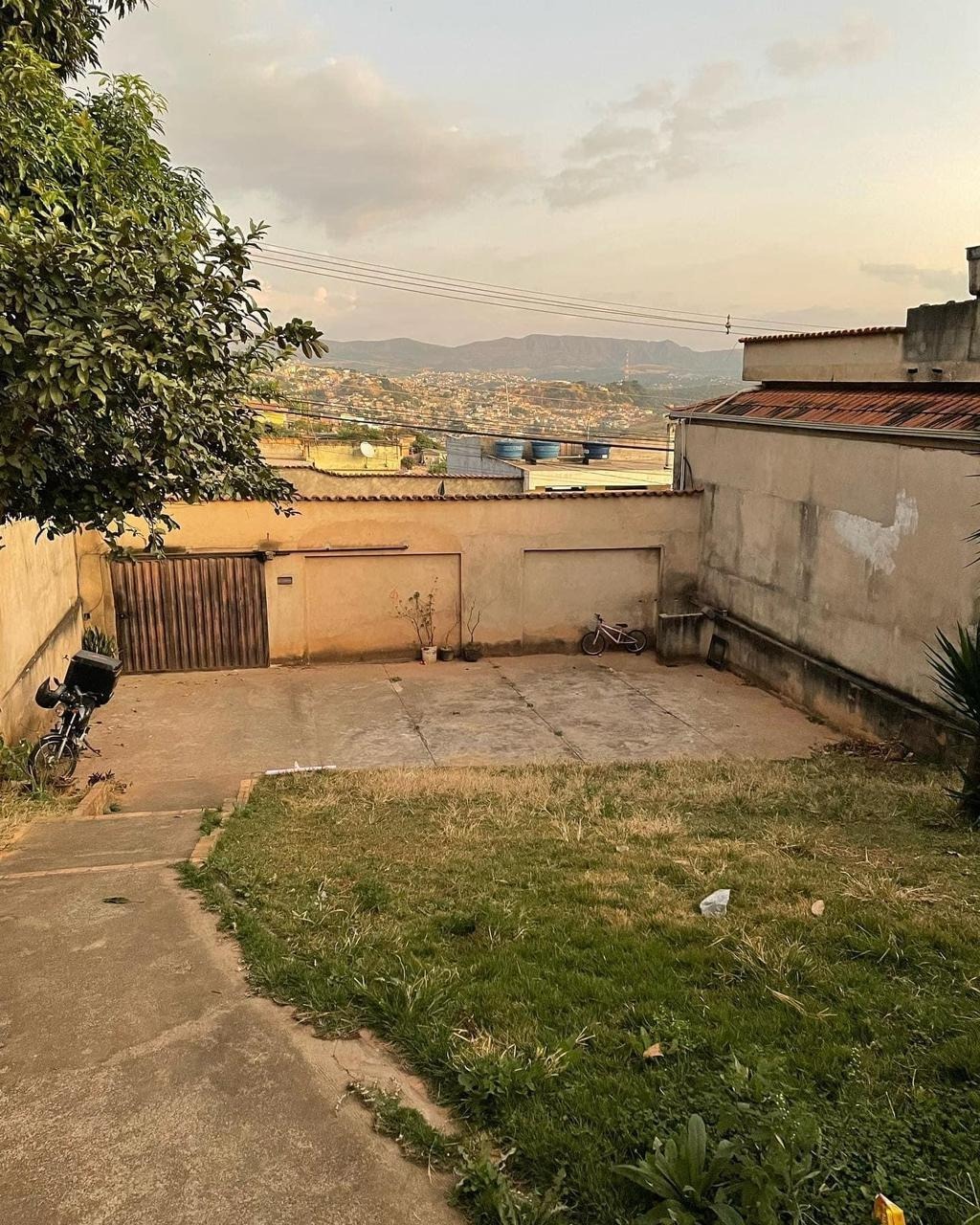 Casa à venda com 3 quartos, 500m² - Foto 5