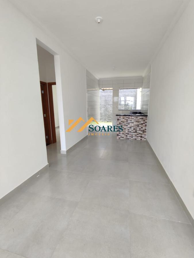 Casa à venda com 2 quartos, 81m² - Foto 2