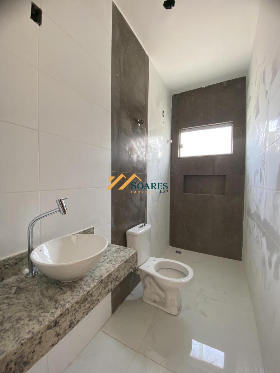 Casa à venda com 3 quartos, 180m² - Foto 14