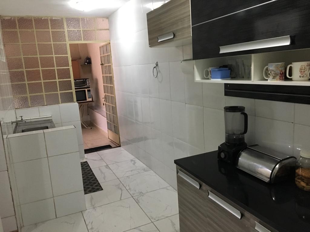 Casa à venda com 3 quartos, 400m² - Foto 10