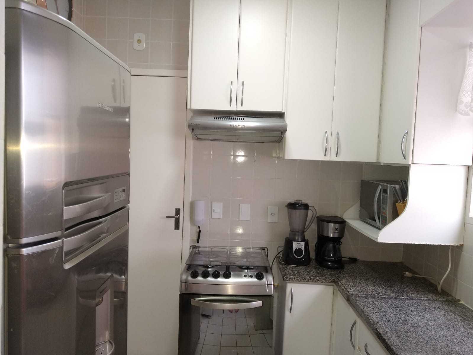 Apartamento à venda com 2 quartos, 68m² - Foto 18