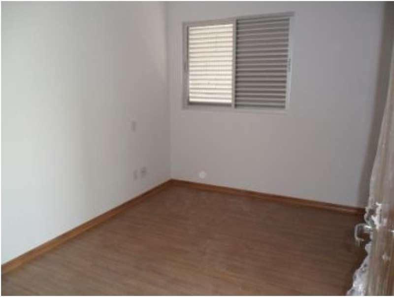 Apartamento à venda com 3 quartos, 85m² - Foto 10