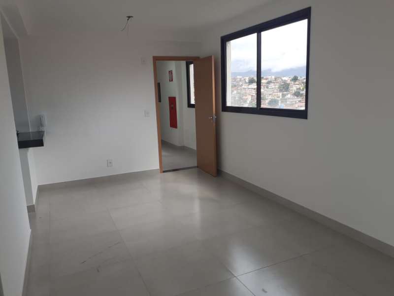 Apartamento à venda com 2 quartos, 60m² - Foto 1