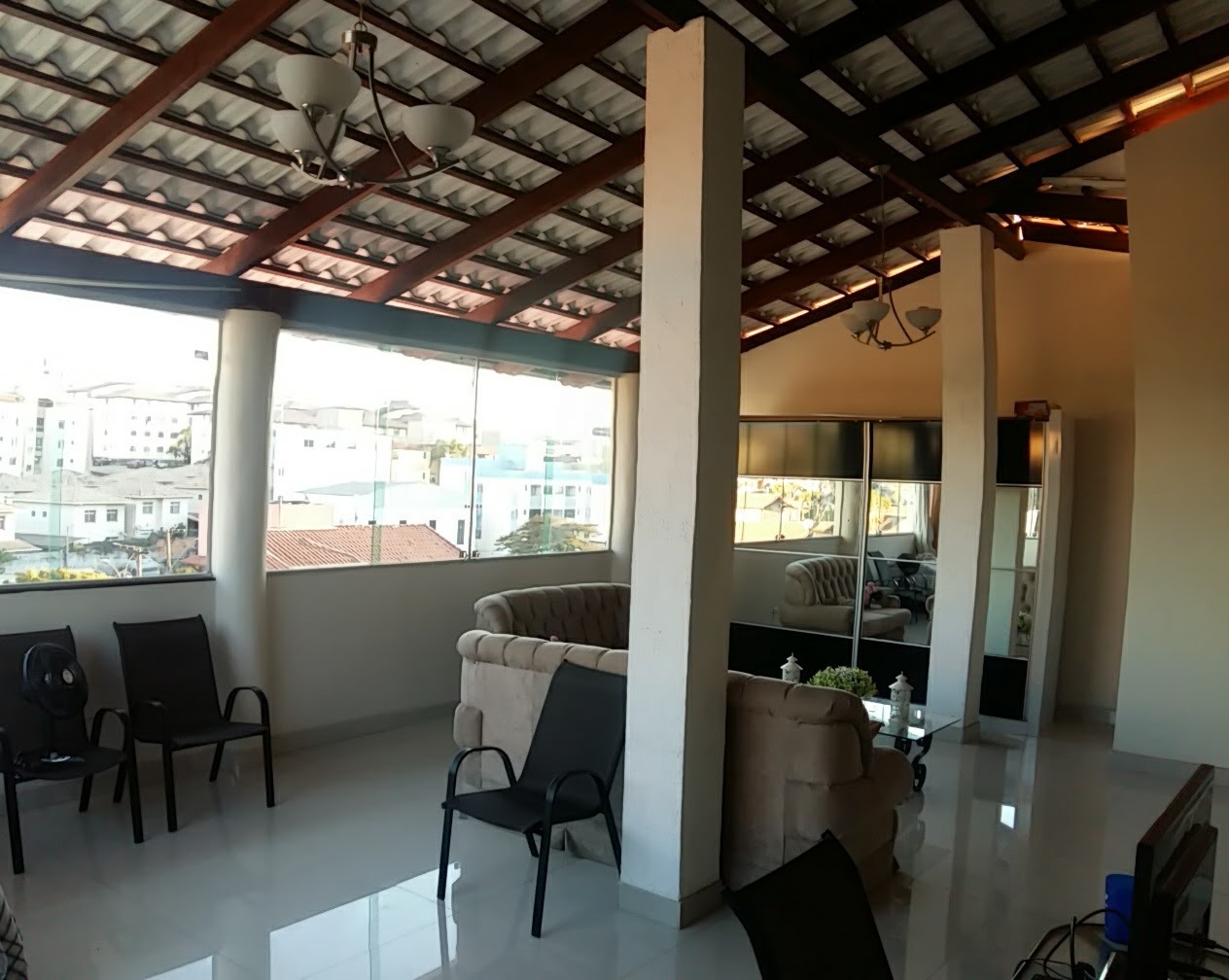 Casa à venda com 4 quartos, 344m² - Foto 18