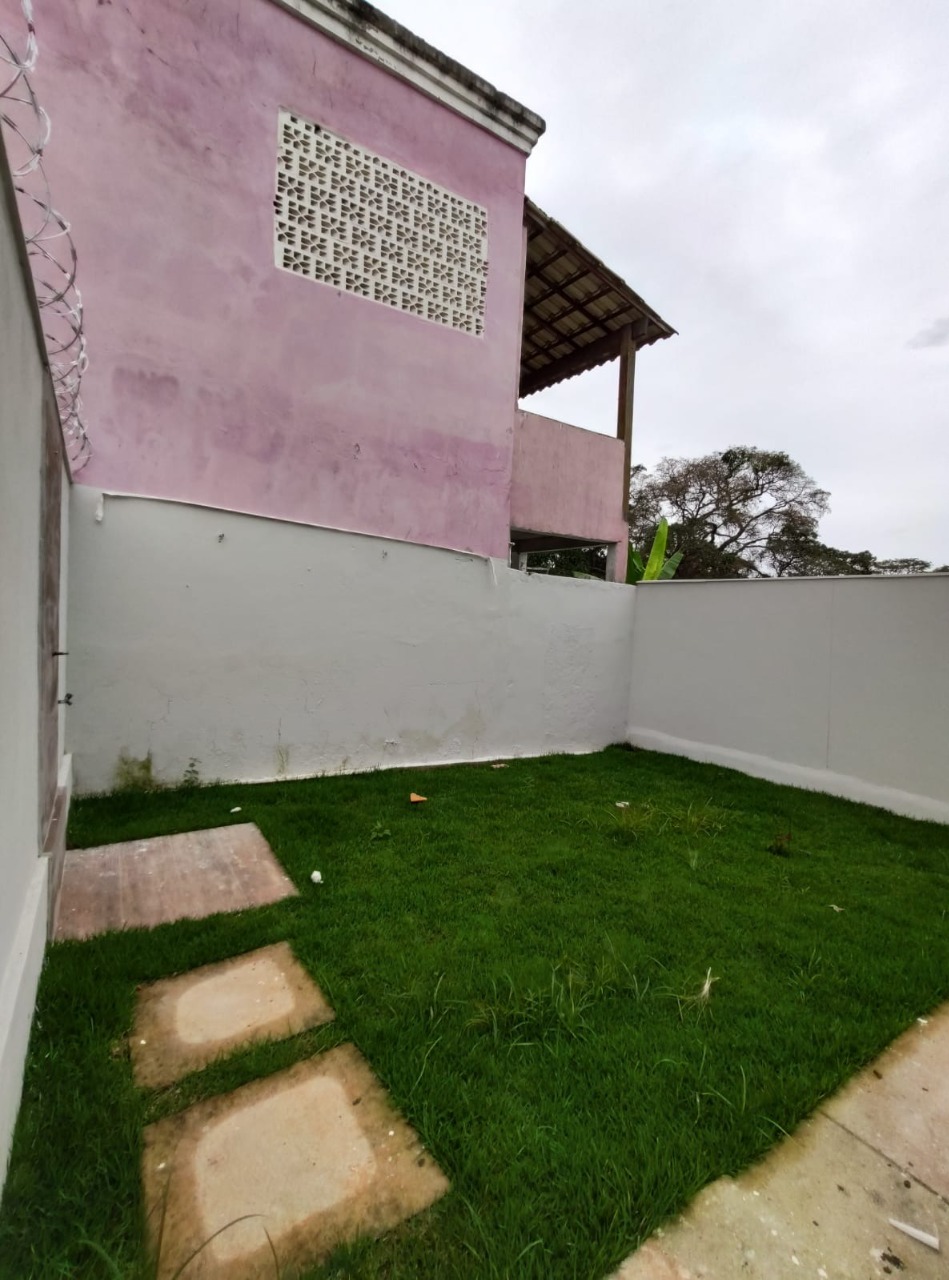 Casa à venda com 3 quartos, 87m² - Foto 12