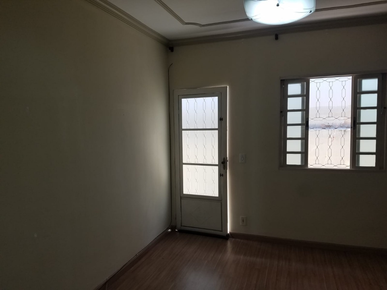 Casa à venda com 2 quartos, 88m² - Foto 3