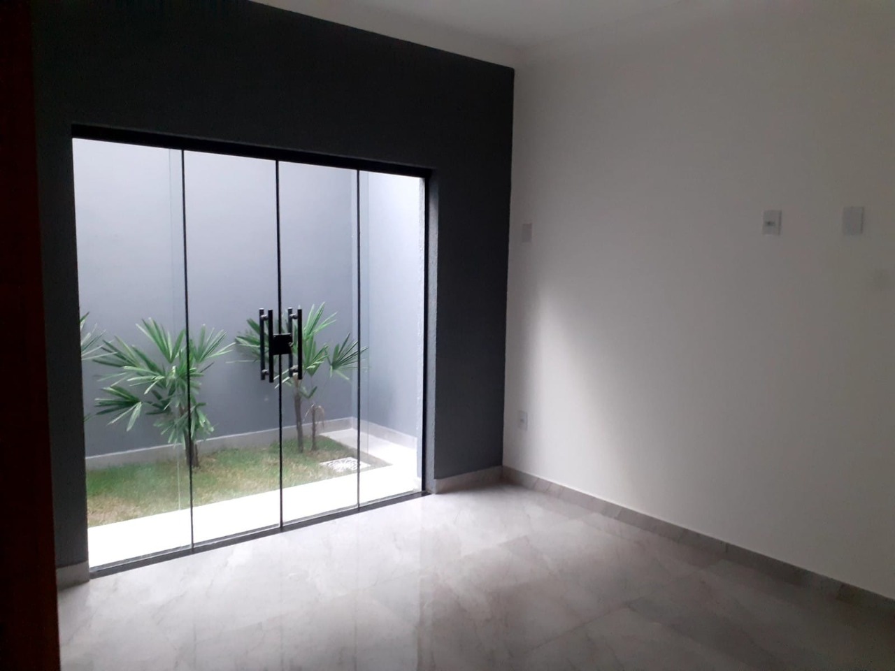 Apartamento à venda com 2 quartos, 75m² - Foto 5