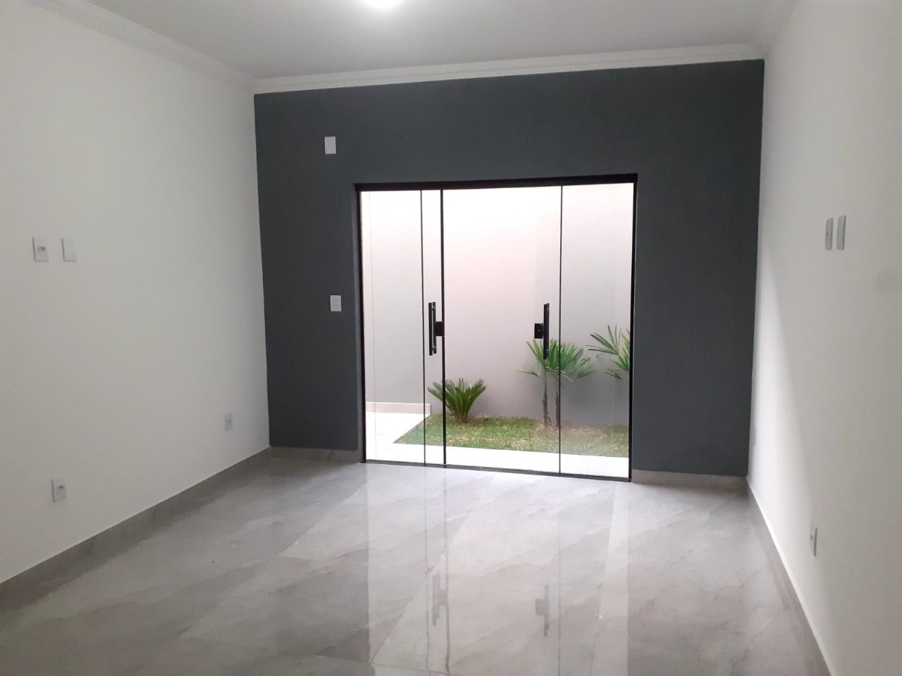 Apartamento à venda com 2 quartos, 75m² - Foto 8