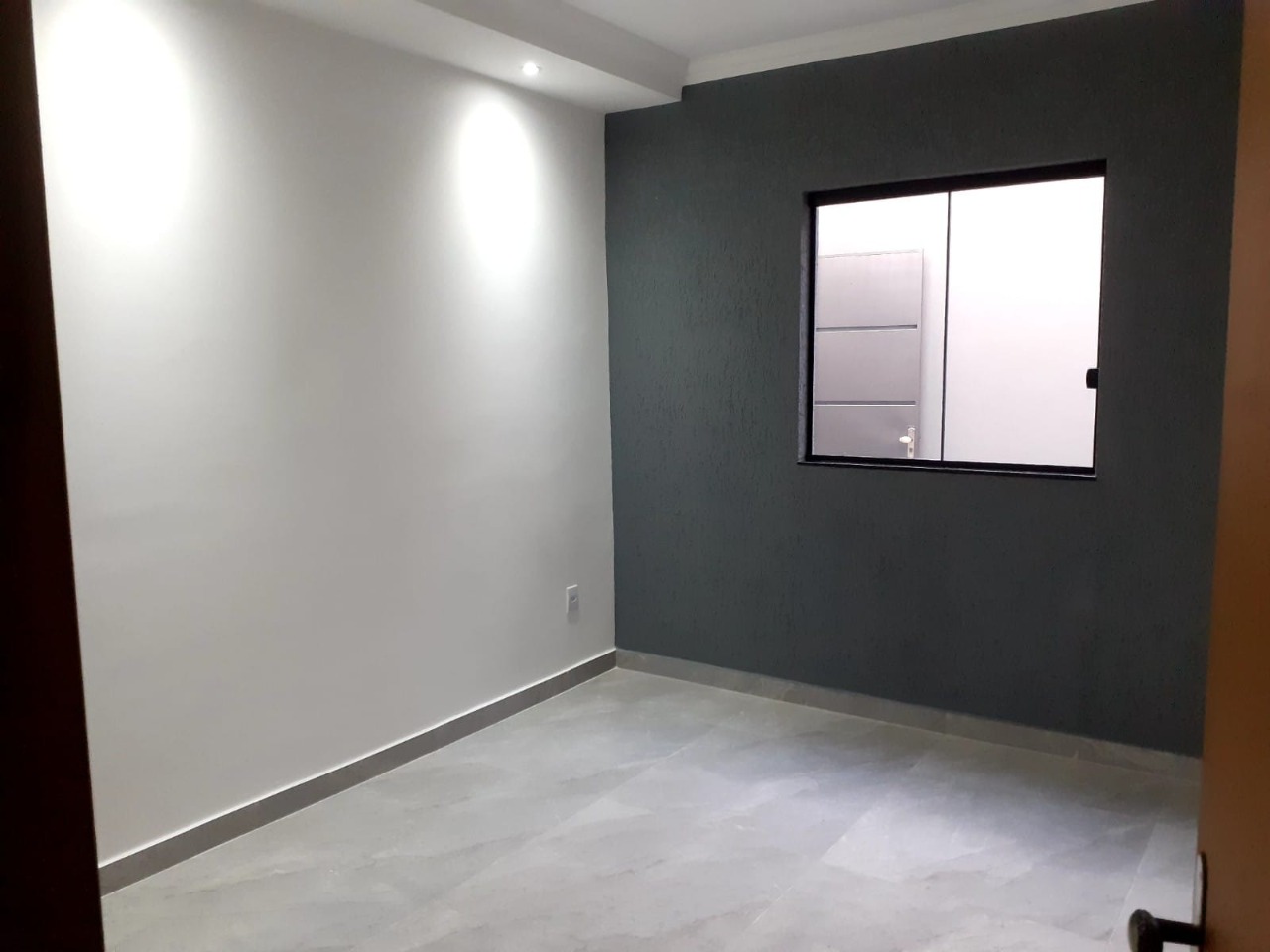 Apartamento à venda com 2 quartos, 75m² - Foto 11