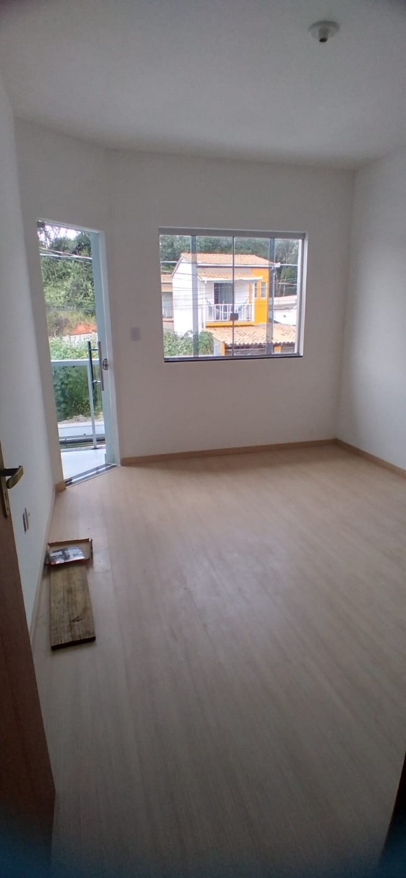 Casa à venda com 3 quartos, 116m² - Foto 8