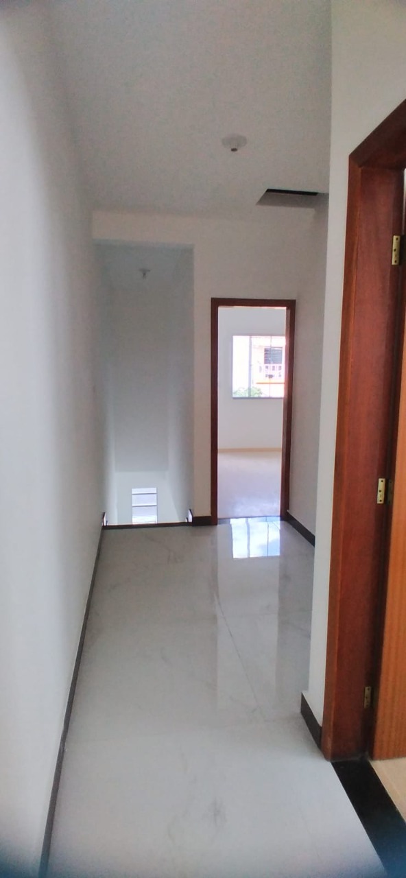 Casa à venda com 3 quartos, 116m² - Foto 14