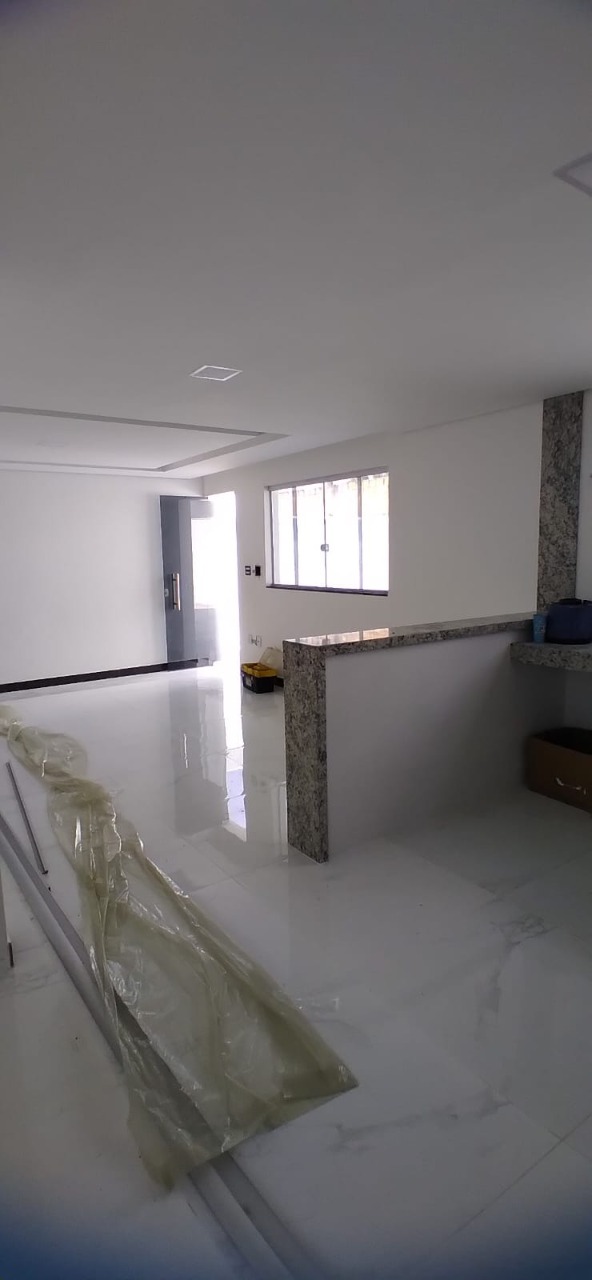 Casa à venda com 3 quartos, 111m² - Foto 15