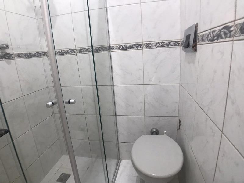 Apartamento à venda com 2 quartos, 69m² - Foto 17