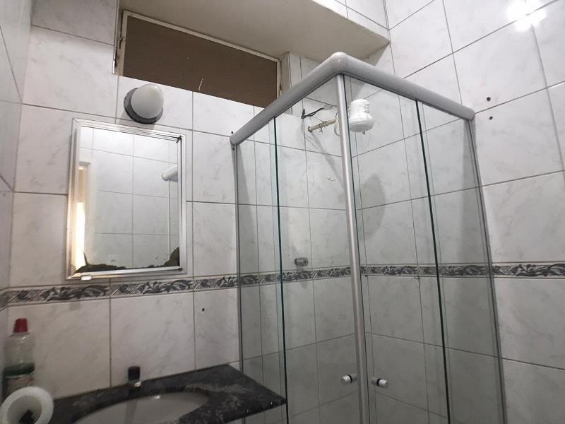 Apartamento à venda com 2 quartos, 69m² - Foto 19