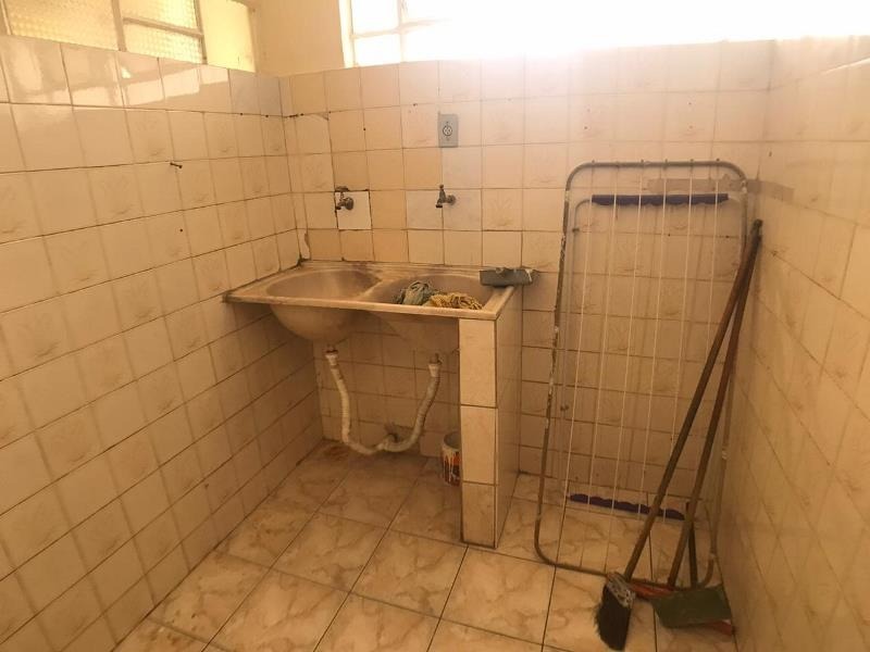 Apartamento à venda com 2 quartos, 69m² - Foto 3