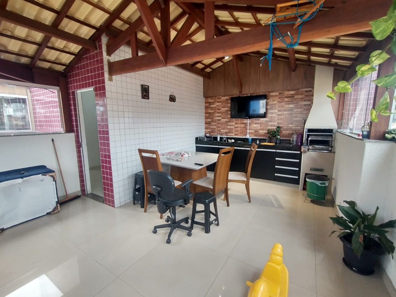 Cobertura à venda com 2 quartos, 102m² - Foto 1