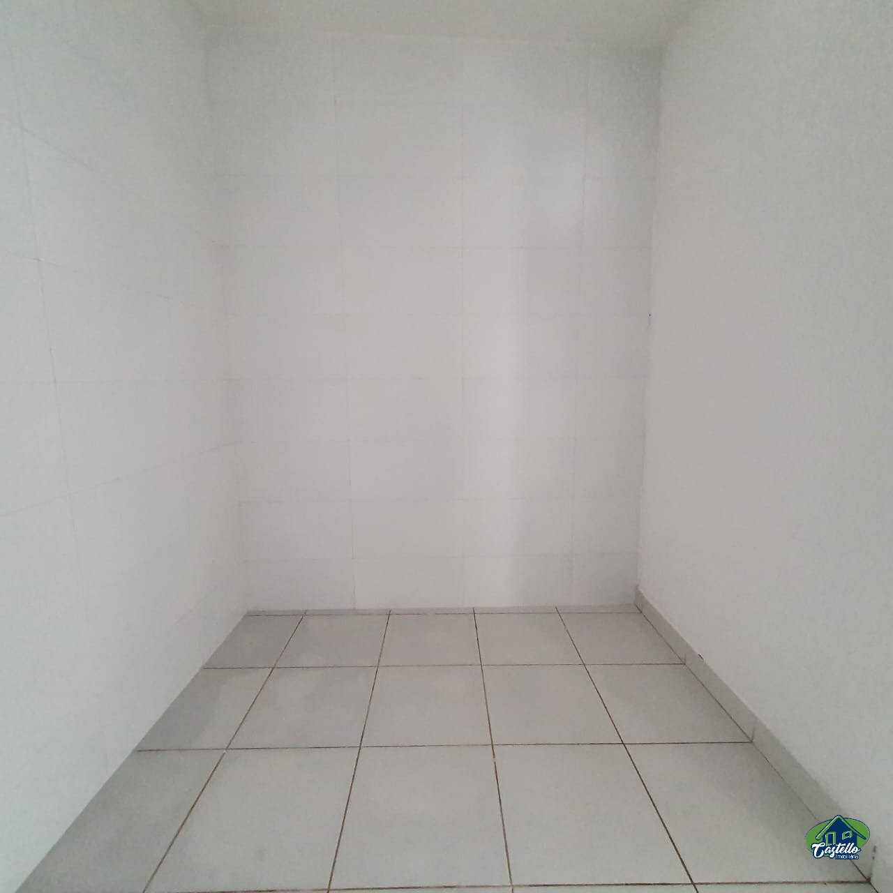 Casa para alugar com 2 quartos, 65m² - Foto 12