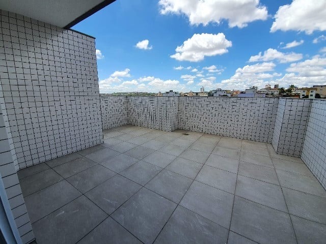 Cobertura à venda com 3 quartos, 160m² - Foto 4