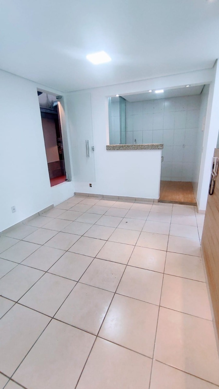 Apartamento à venda com 2 quartos, 50m² - Foto 2